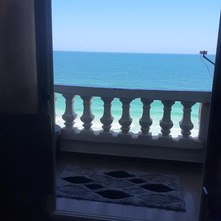 Panorama Apartment With A Charming Sea And Swimming Pool View Near Alexandria With Free Wifi شقة باطلالة ساحرة على البحر وحمام السباحة Екстер'єр фото