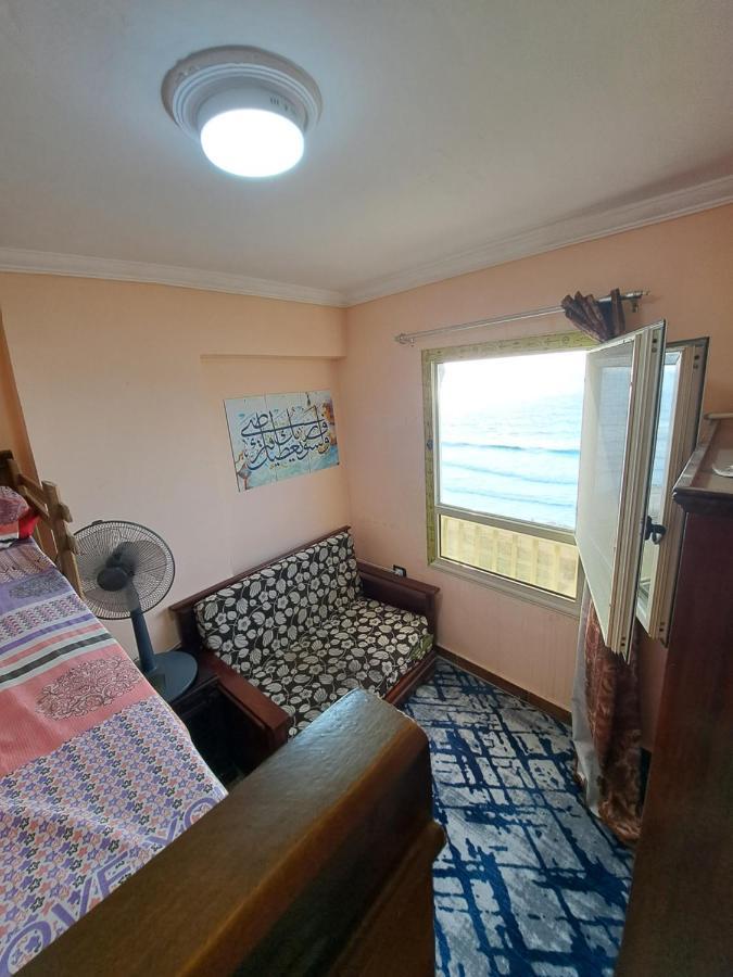 Panorama Apartment With A Charming Sea And Swimming Pool View Near Alexandria With Free Wifi شقة باطلالة ساحرة على البحر وحمام السباحة Екстер'єр фото